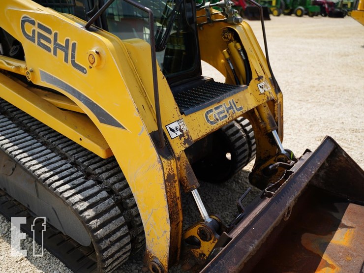 2012-gehl-ctl75-image-14