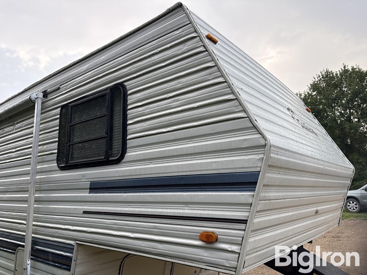 1994-forest-river-salem-5th-wheel-camper-image-13