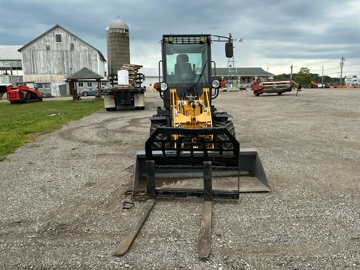 #1401-•-2019-gckm-wheel-loader*-image-8