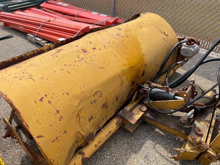 #8021-•-construction-sweeper-(o12)-image-15