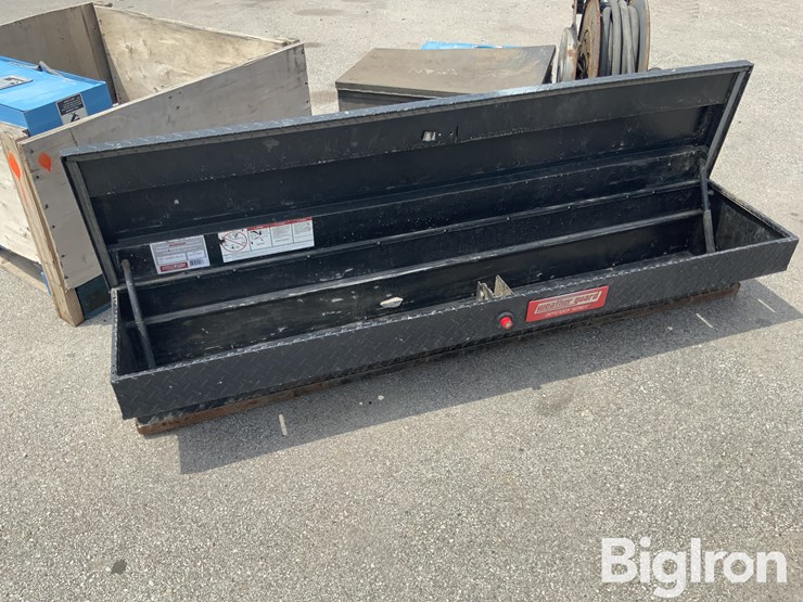 electrical-components,-retractable-hose-reel-&-tool-chests-image-12