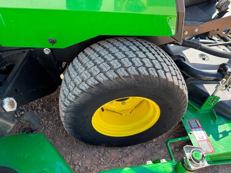 2022-john-deere-1600-image-10