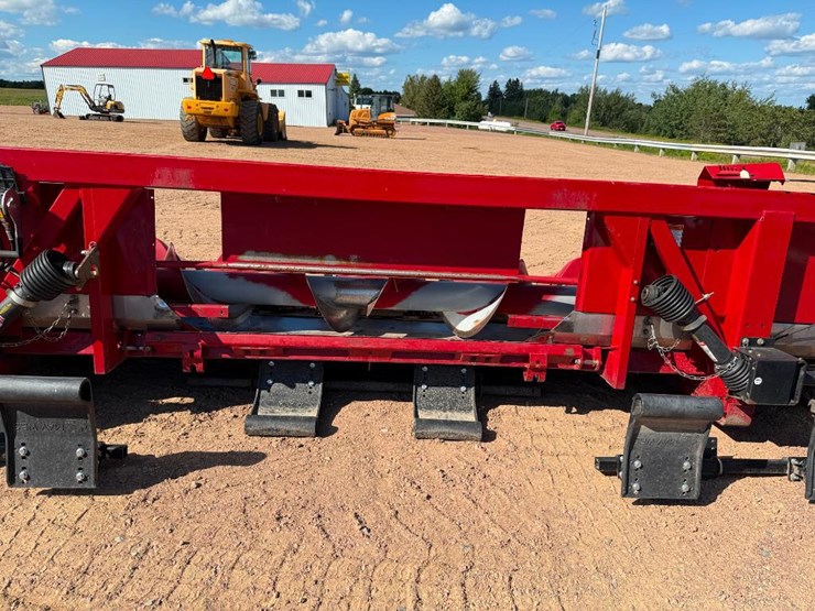 case-ih-3408-image-15