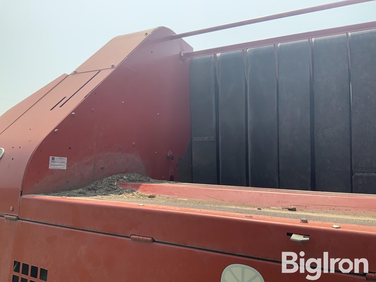 2006-new-holland-br780a-image-14