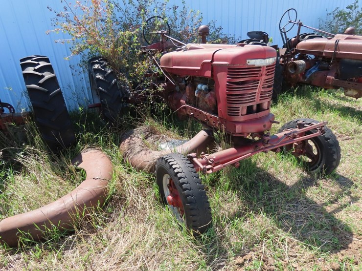 1949-farmall-h-tractor-image-5
