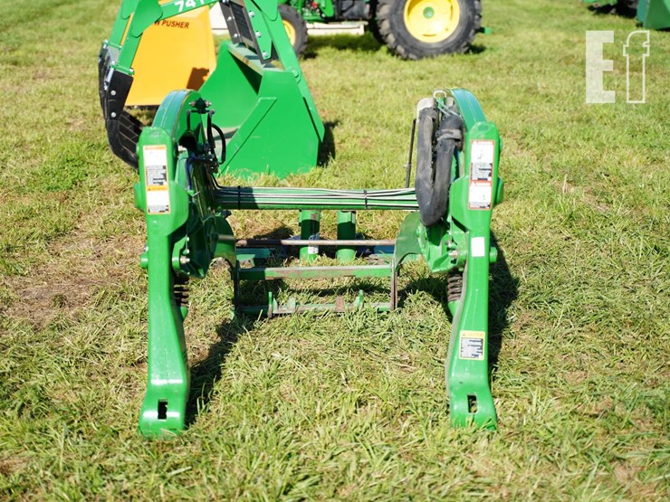 2012-john-deere-400x-image-5