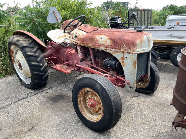 ford-8n-image-2