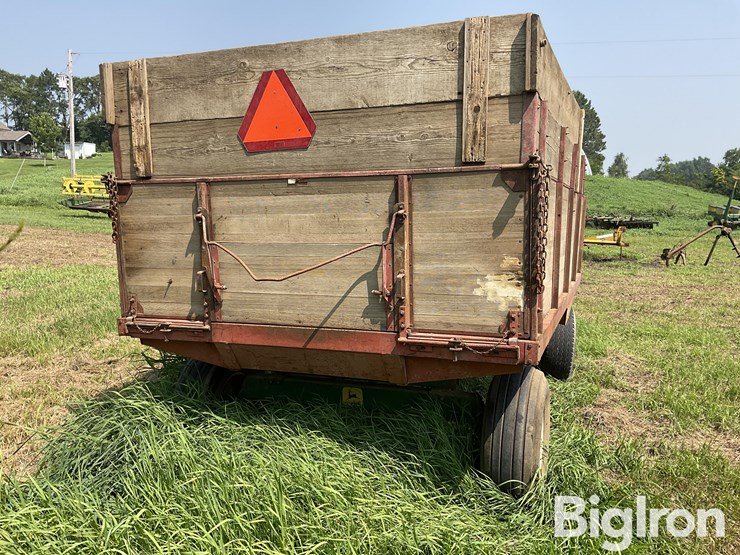 john-deere-1064-image-6