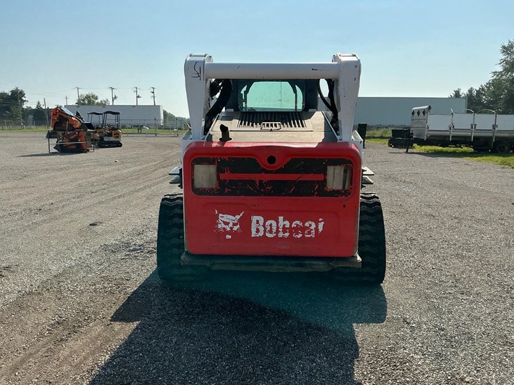 2015-bobcat-t770-image-4