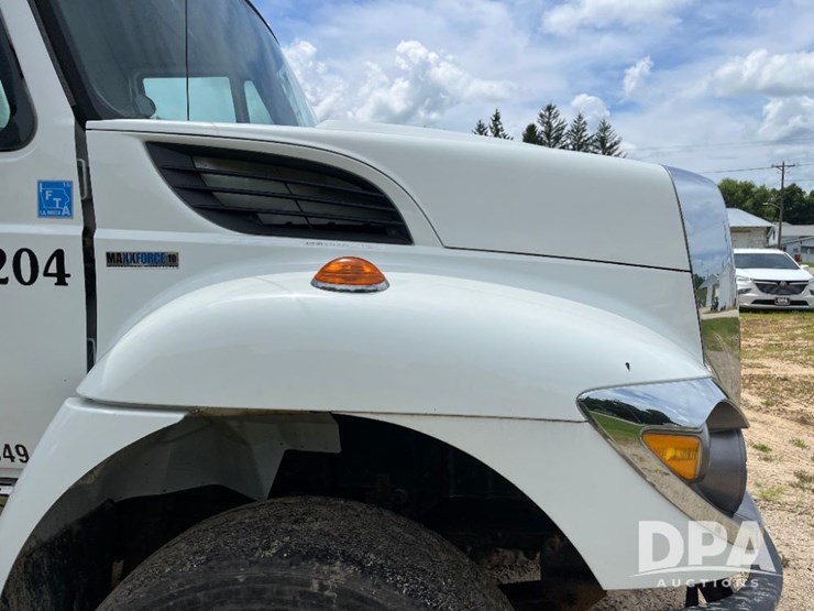 2010-ihc-prostar-7500-lp-truck-(jn2563,-unit-2204)-image-29