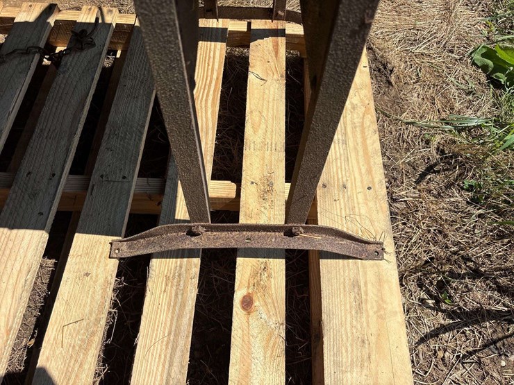 international-harvester-hand-corn-sheller-image-9