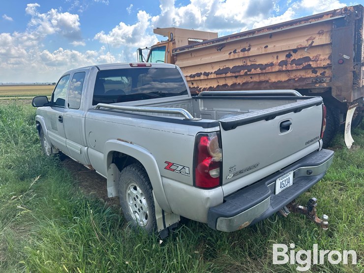2004-chevrolet-silverado-1500-image-7