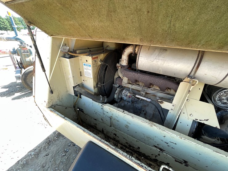 john-deere-4039-image-7