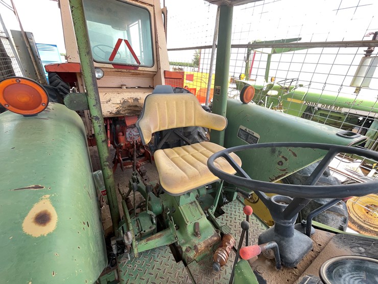 john-deere-2940-image-28