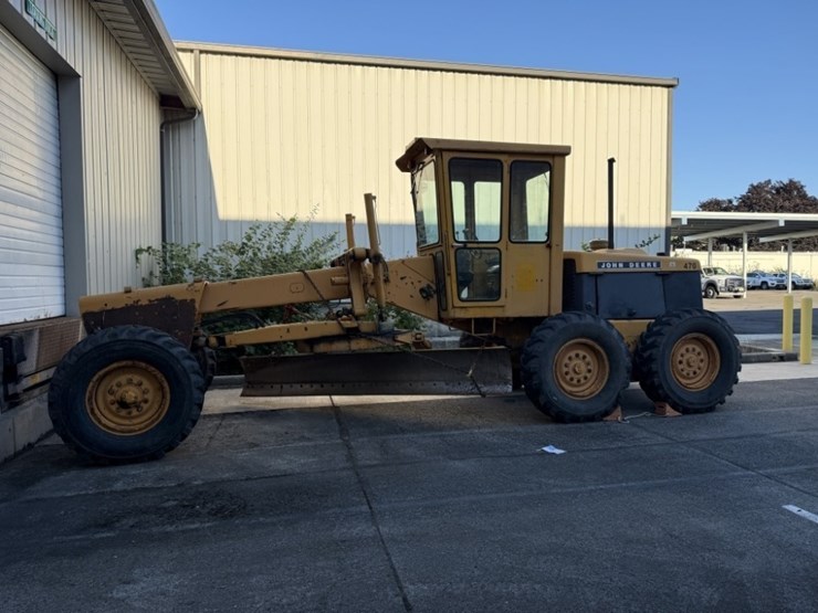 1974-deere-570a-image-5