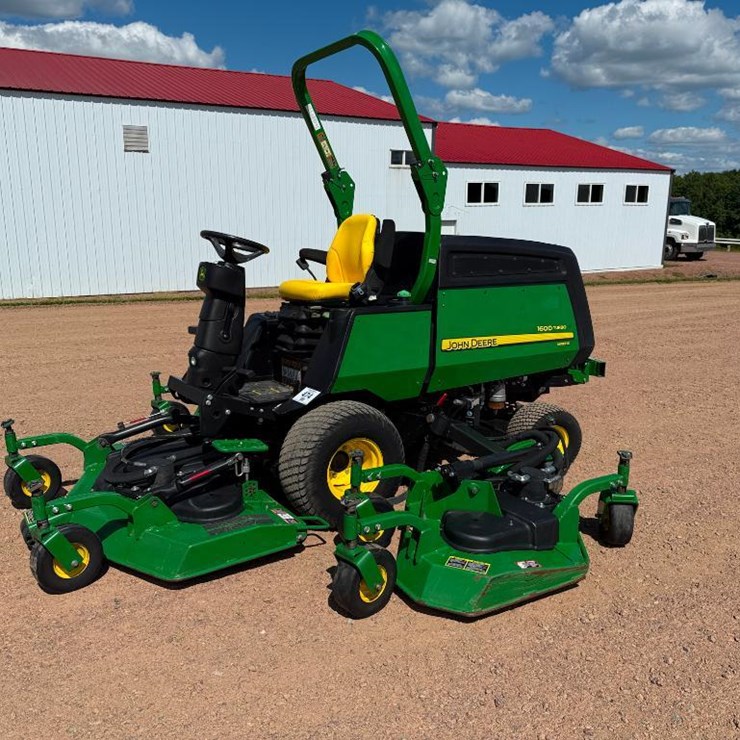 2022 JOHN DEERE 1600