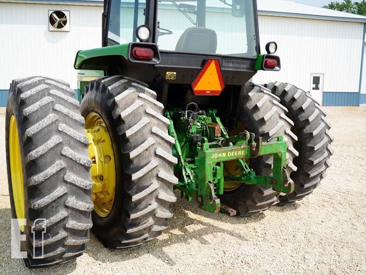 1989-john-deere-4455-image-21