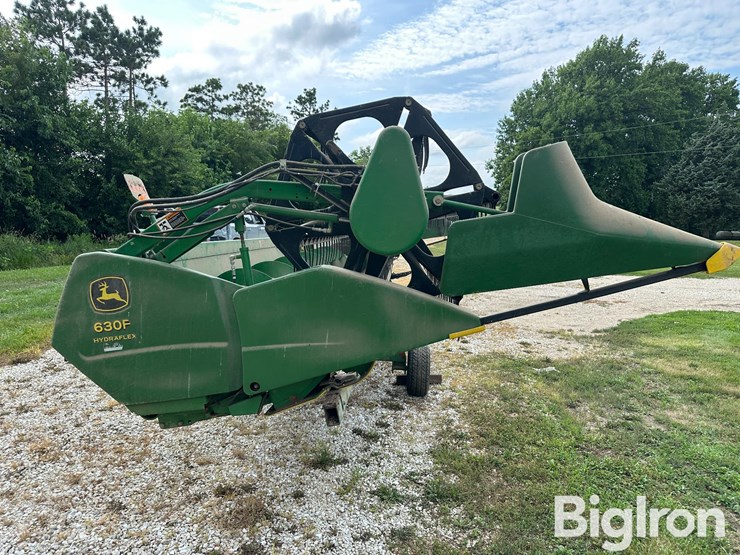 2005-john-deere-630f-image-4