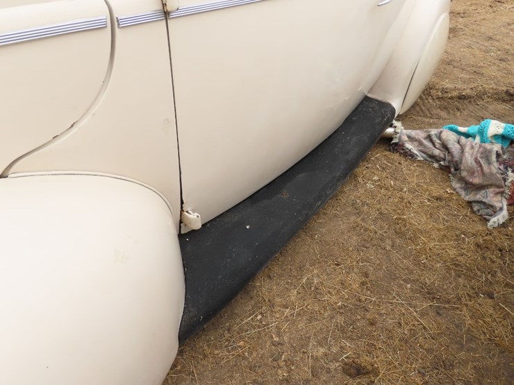 1940-ford-convertible-image-16