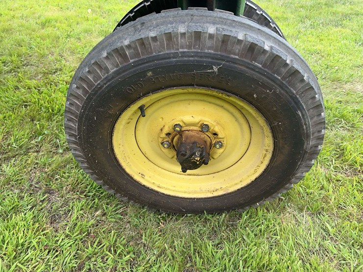 1958-john-deere-520-image-19