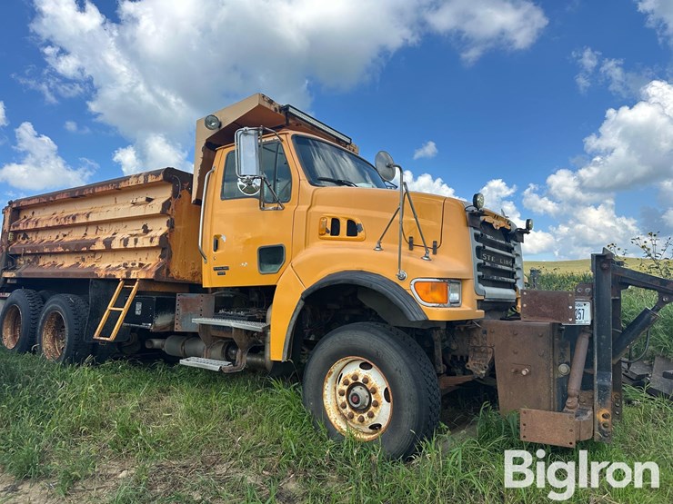 2006-sterling-l9500-image-3