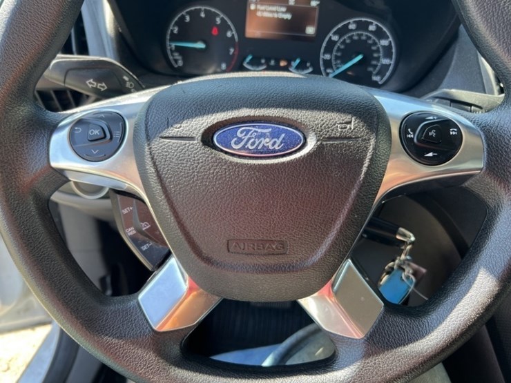 2019-ford-transit-connect-image-25