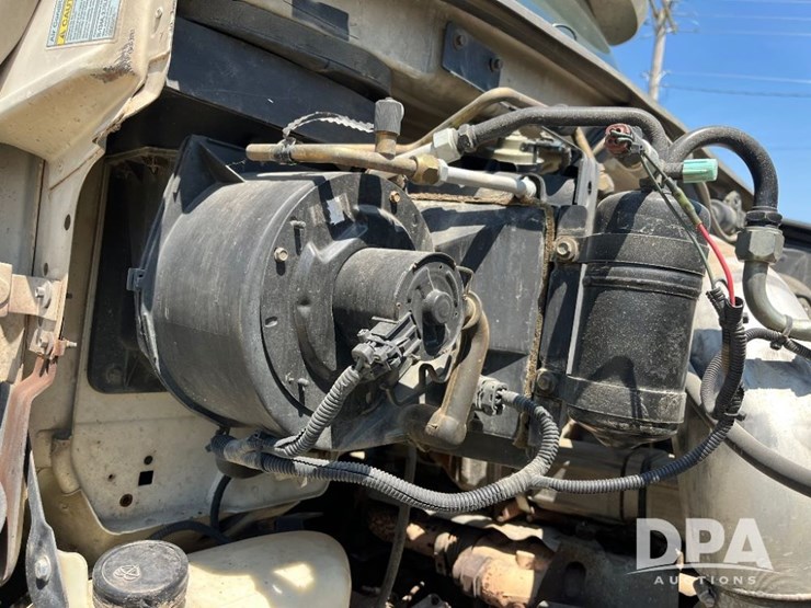 2009-sterling-feed-truck-(jn2573,-unit-2018)-image-103