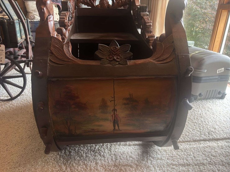 sled-with-ornate-painting-image-13