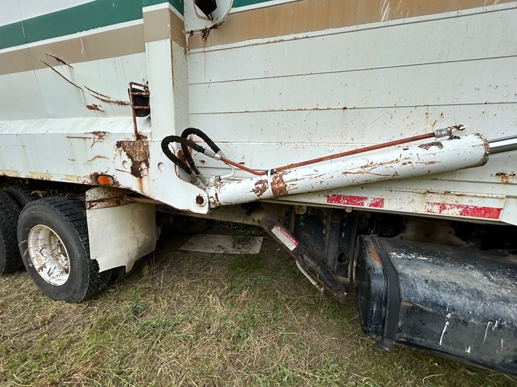 #46-•-#25939-•-inop-2003-mack-mr-t/a-daycab-garbage-truck-vin:-1m2k185c33m009372-image-40