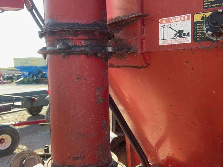 case-ih-1350-image-9