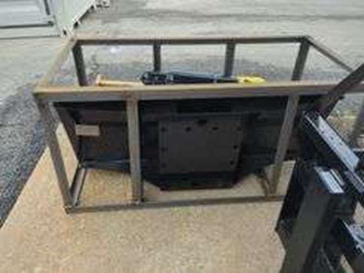 2025-cfg-sshh680-skid-steer-breaker,-unused-image-5