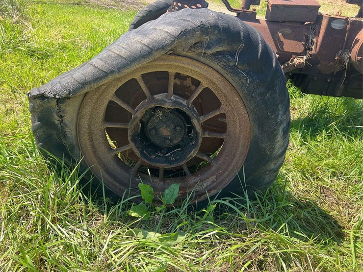 massey-ferguson-4-image-30