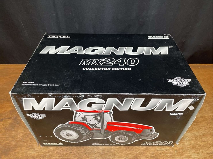 1/16-case-ih-magnum-mx240-collector-nib-ertl-image-8