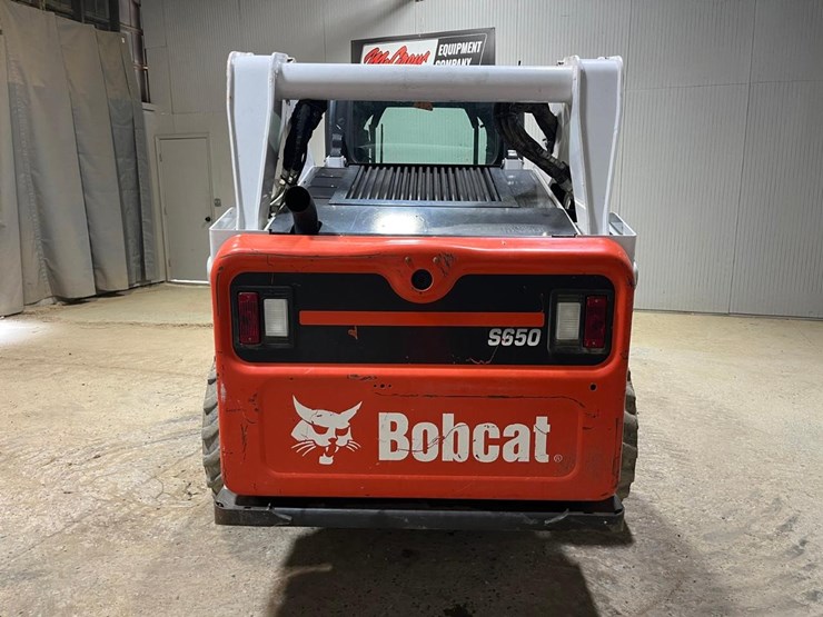 2019-bobcat-s650-image-4