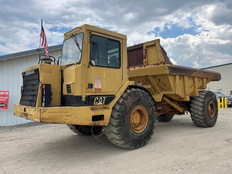 caterpillar-d25d-image-2