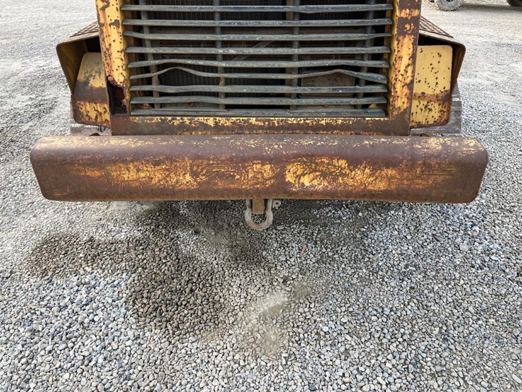 caterpillar-953-image-16
