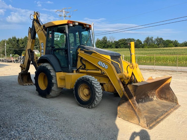 deere-410g-image-7