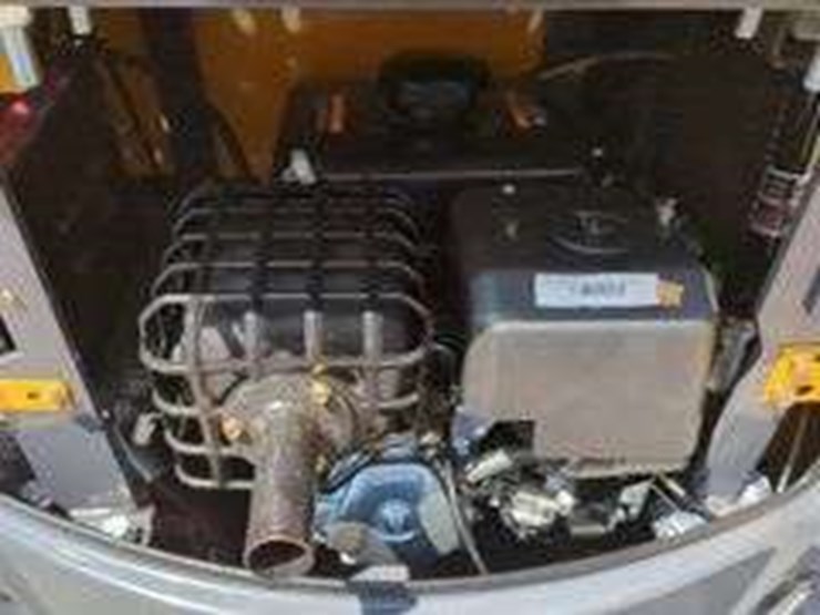 2025-cfg-qk18r-mini-excavator,-unused,-see-details-for-video-image-9