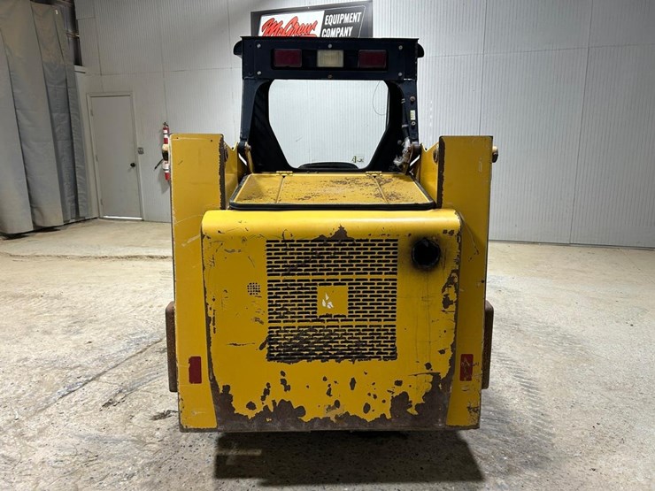 john-deere-315-image-4