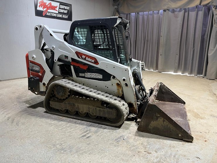2021-bobcat-t595-image-6