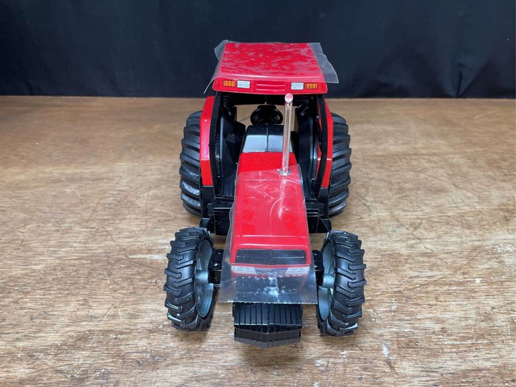 1/16-case-ih-maxxum-5250-50,000th-nib-ertl-image-12