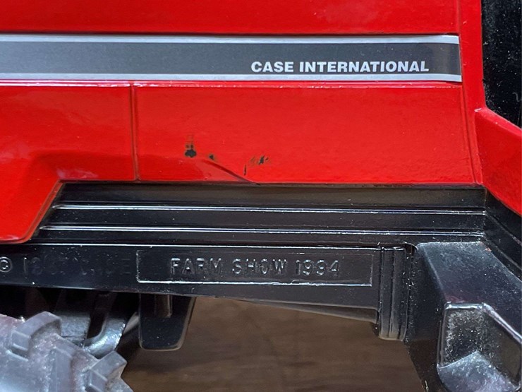 1/16-case-ih-magnum-7240-1994-farm-show-nib-ertl-image-4