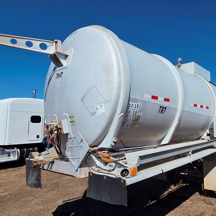 2012 POLAR TANKER