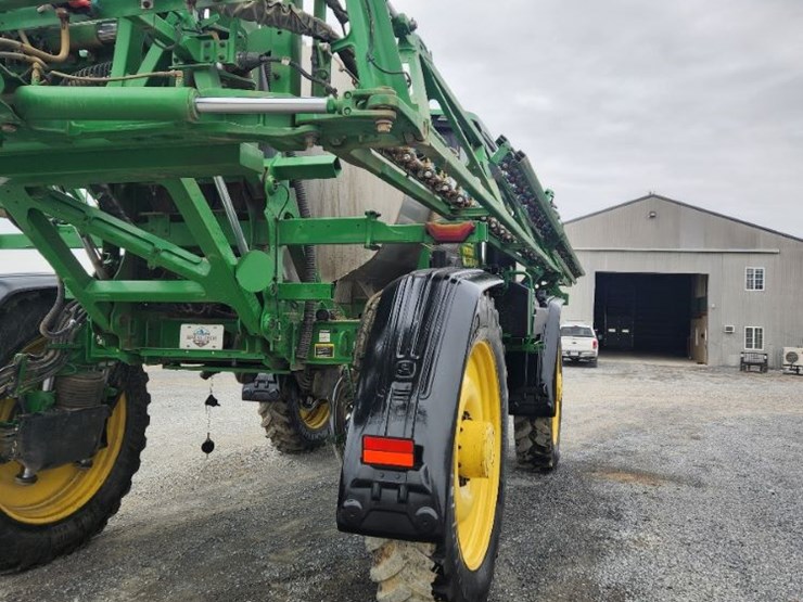 2023-john-deere-616r-image-5