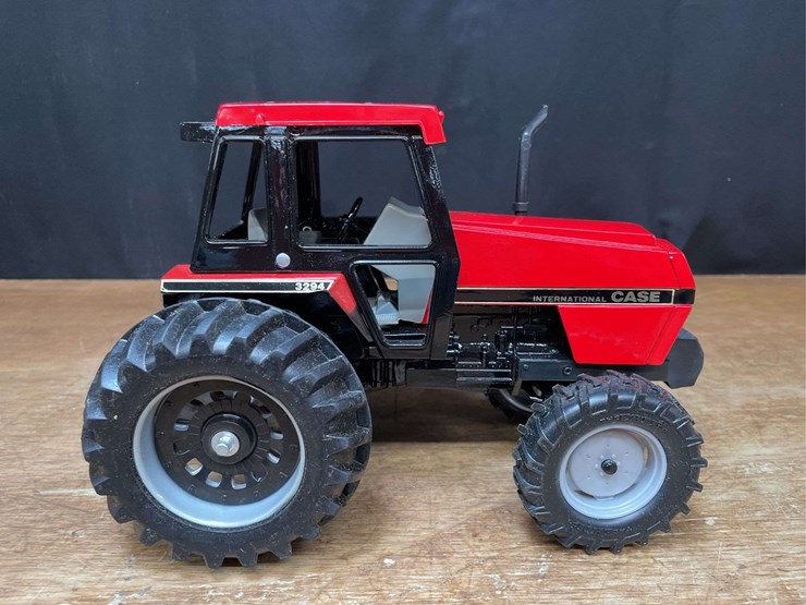 1/16-case-ih-3294-1985-collector-nib-ertl-image-10