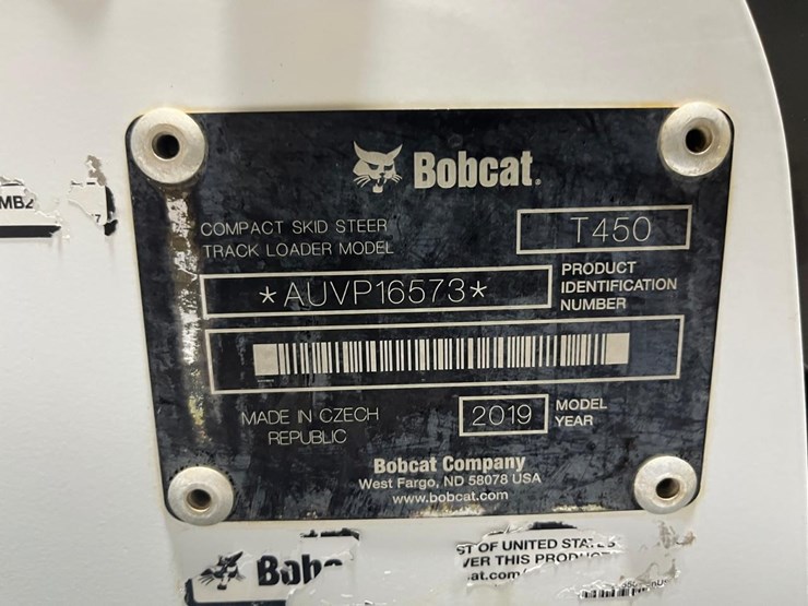 2019-bobcat-t450-image-29