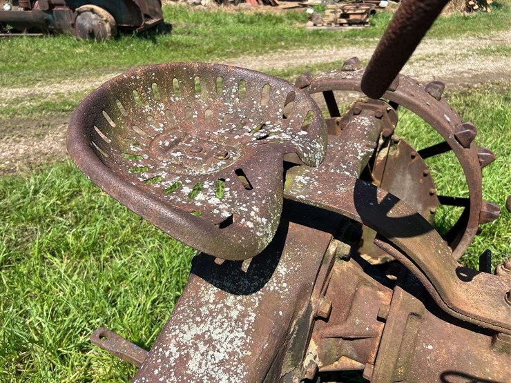 massey-ferguson-4-image-47