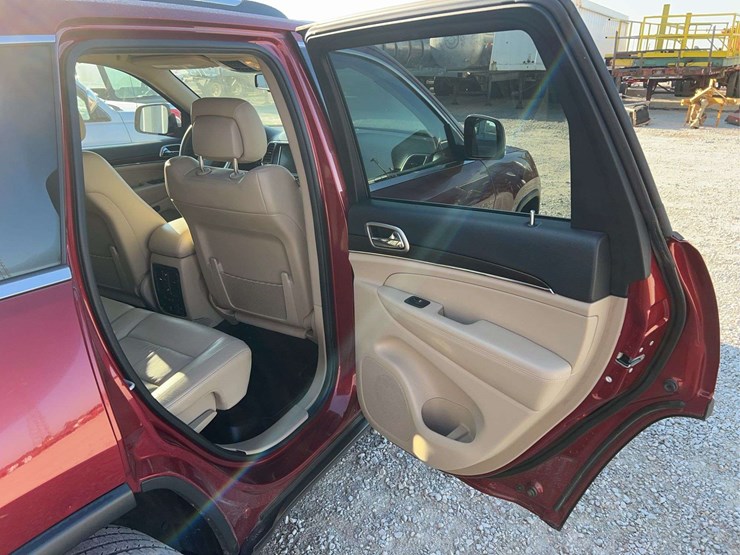 2014-jeep-grand-cherokee-limited-image-20