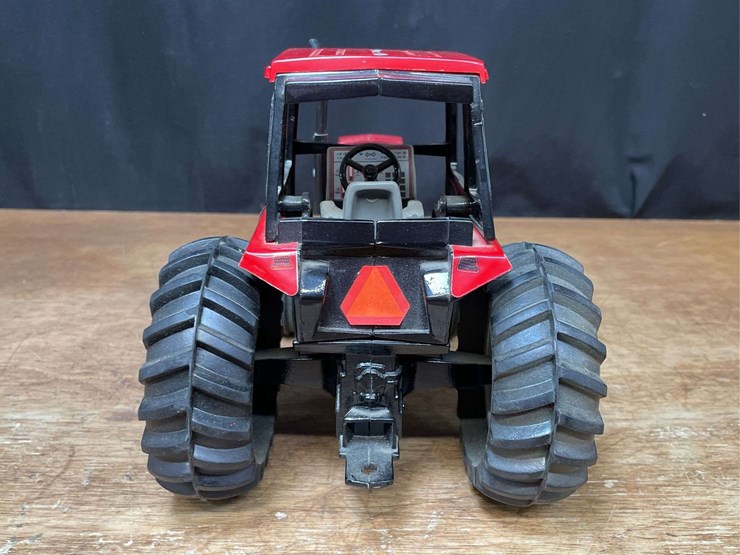 1/16-case-ih-2594-las-vegas-nib-ertl-image-6