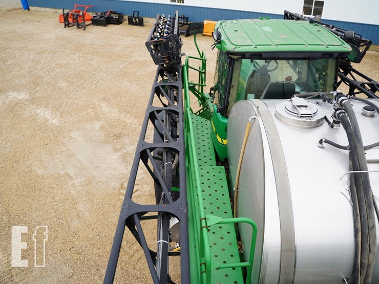 2011-john-deere-4930-image-43